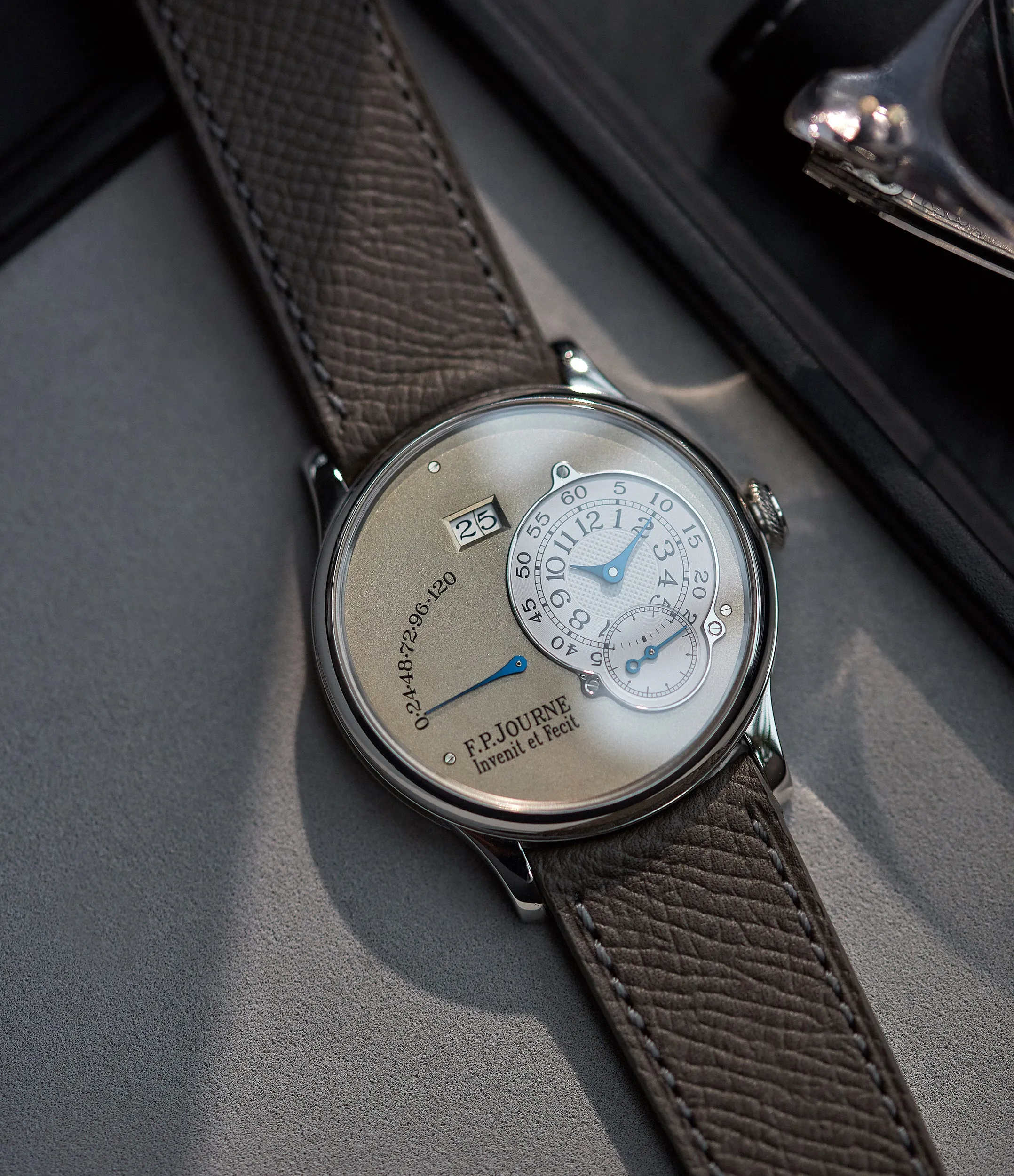 Octa Réserve Marche | 38mm | Platinum