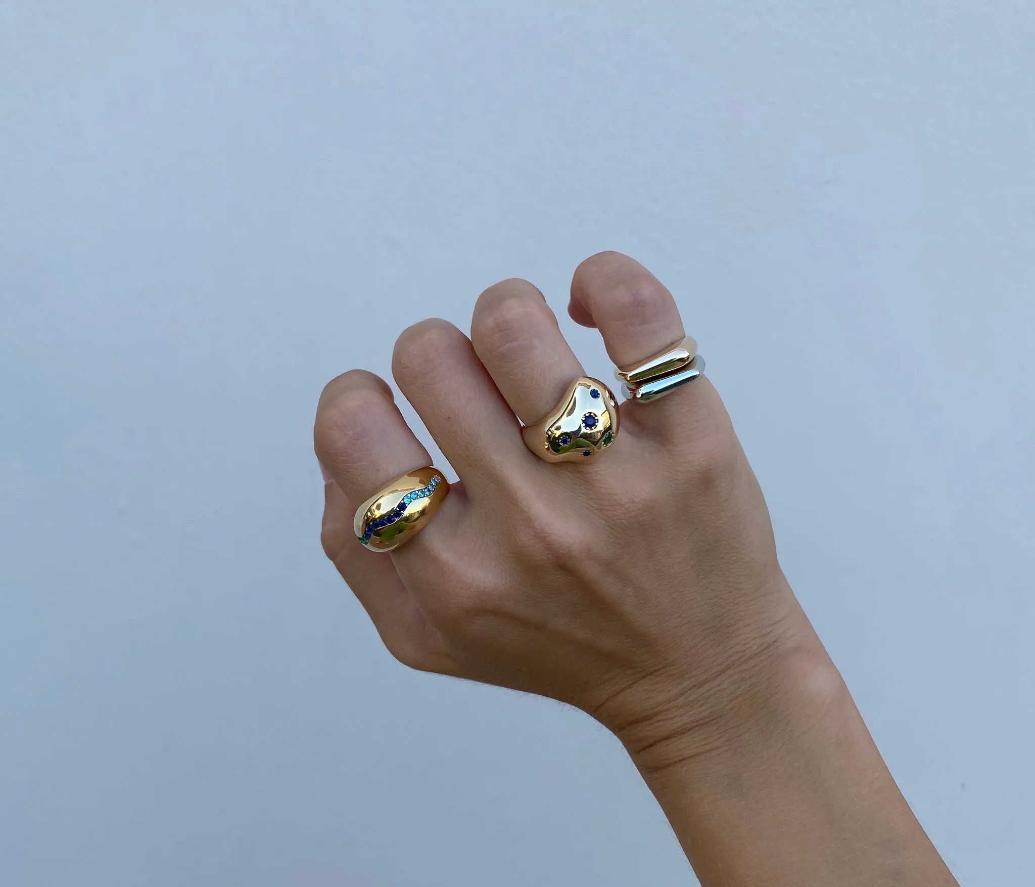 Perfect Curve Ring In Navy