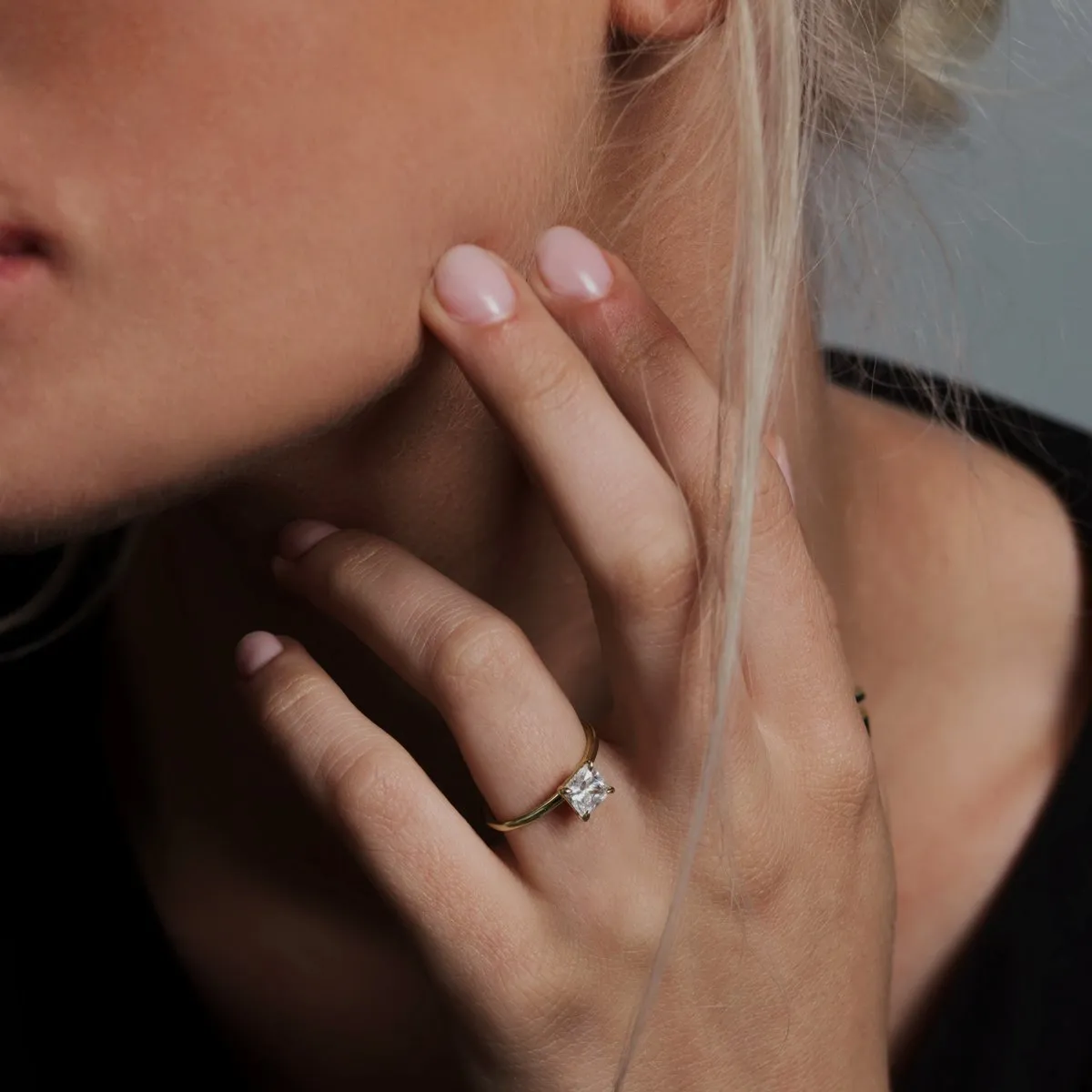"Pixie" Hidden Halo 4-Prong Diamond Engagement Ring Mount with North/South Option