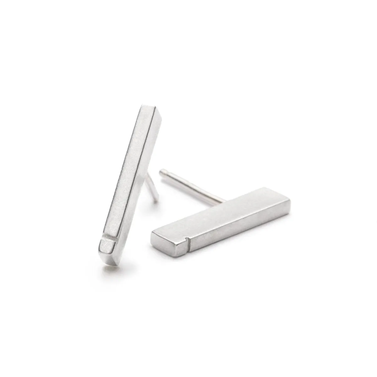 Recast Dati stud earrings