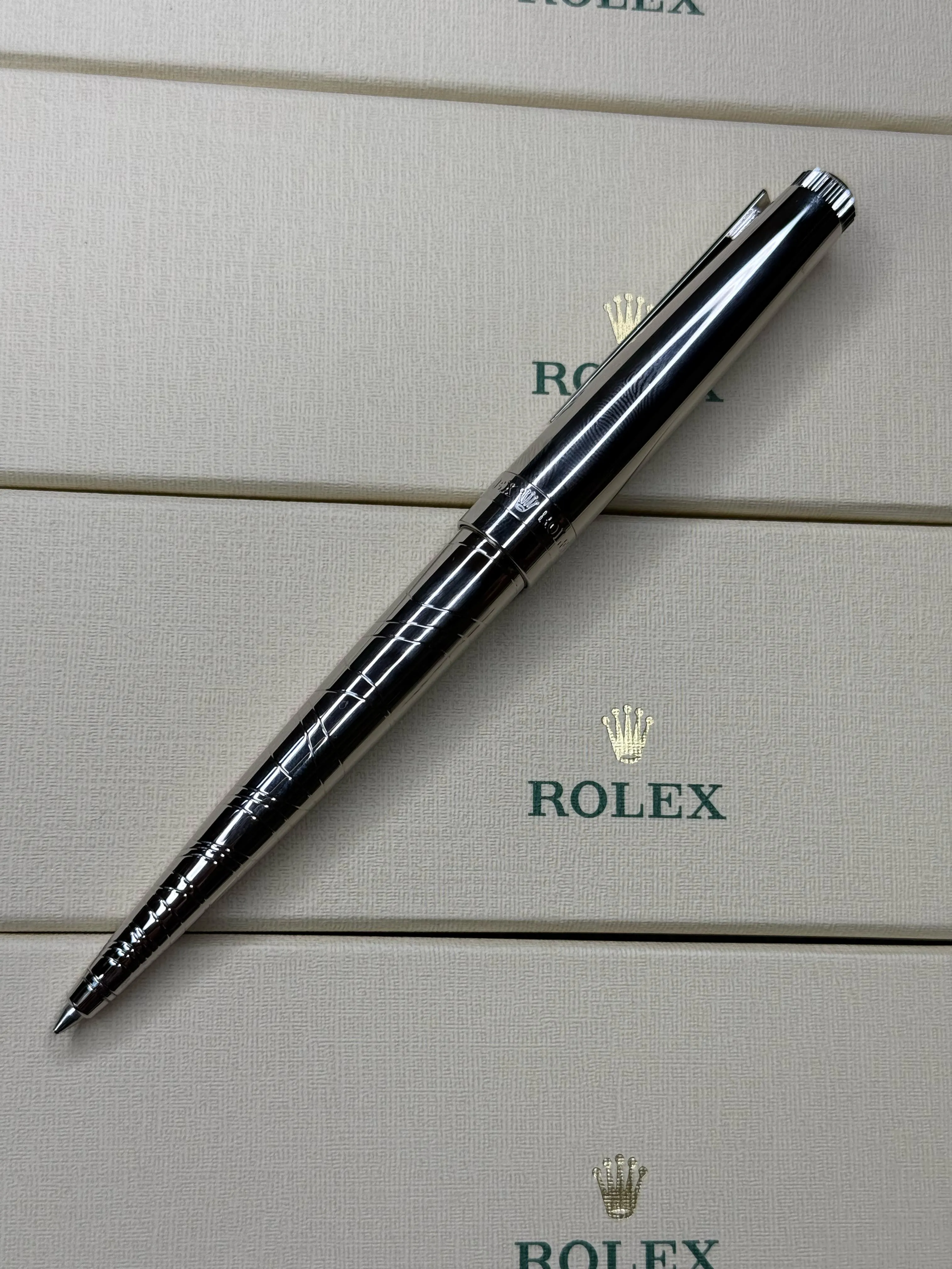 ROLEX PLUMA PLATINUM