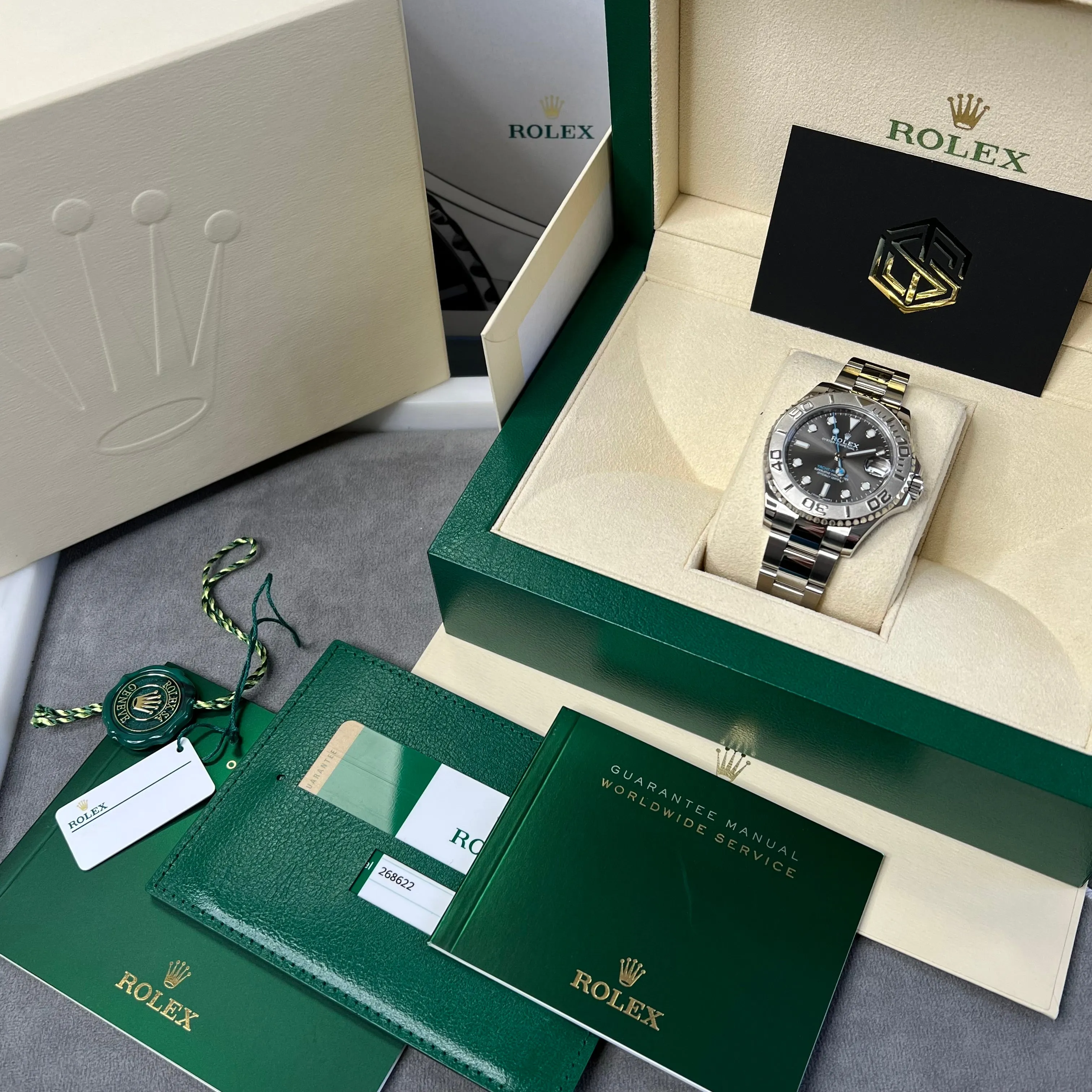 Rolex Yacht-Master 37 268622 Rhodium Dial 2019 Mint Condition Full Set Watch