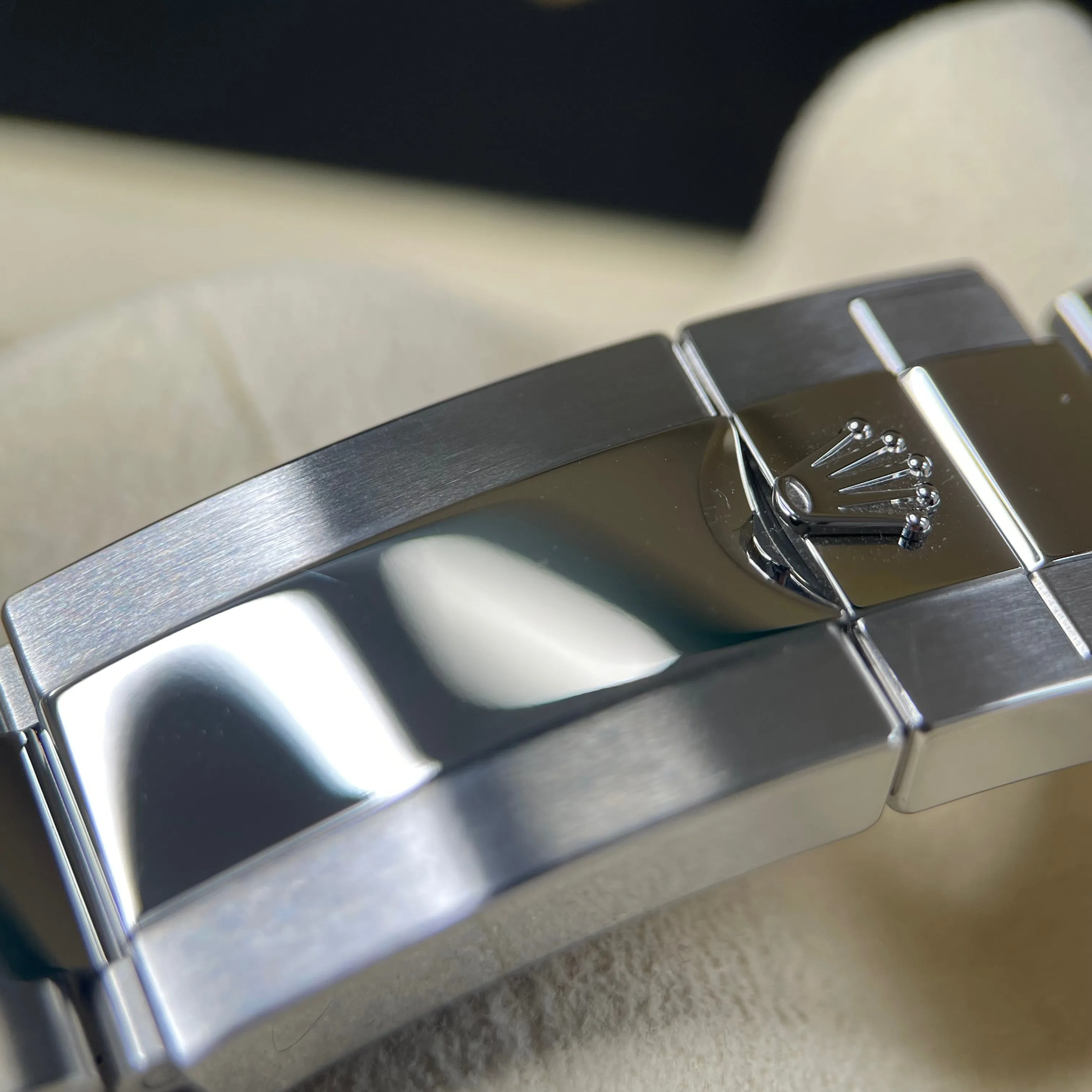 Rolex Yacht-Master 40 126622 Rhodium Dial 2021 Unworn Full Set Watch