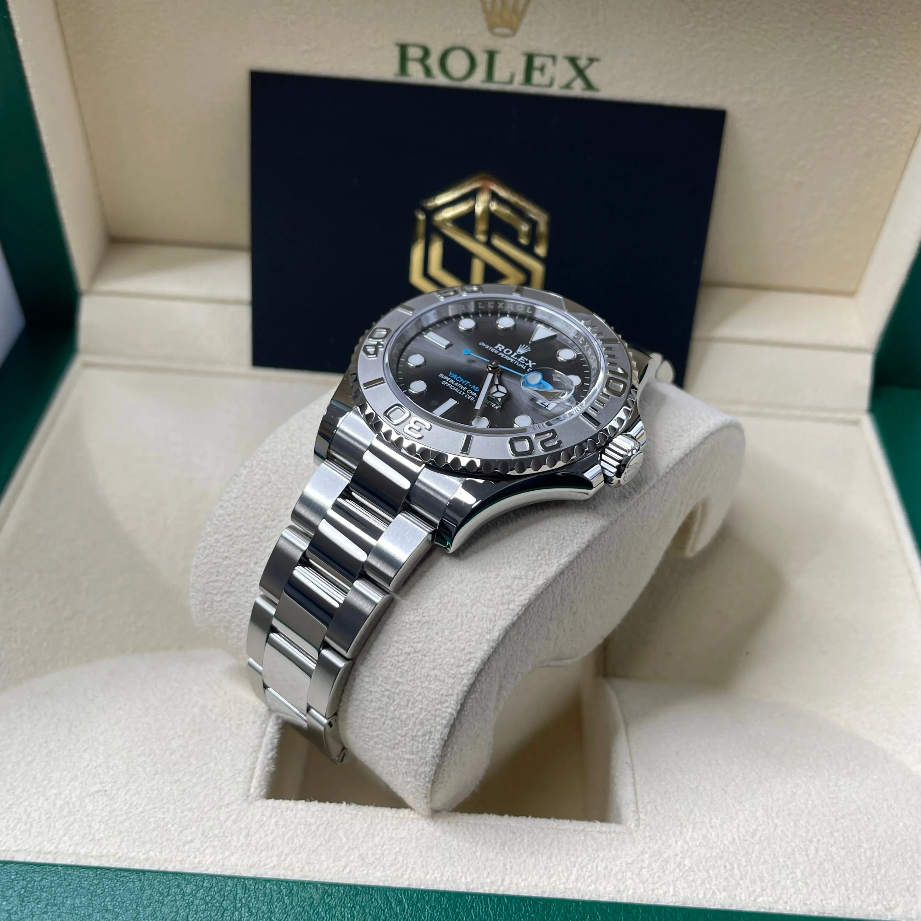 Rolex Yacht-Master 40 126622 Rhodium Dial 2021 Unworn Full Set Watch