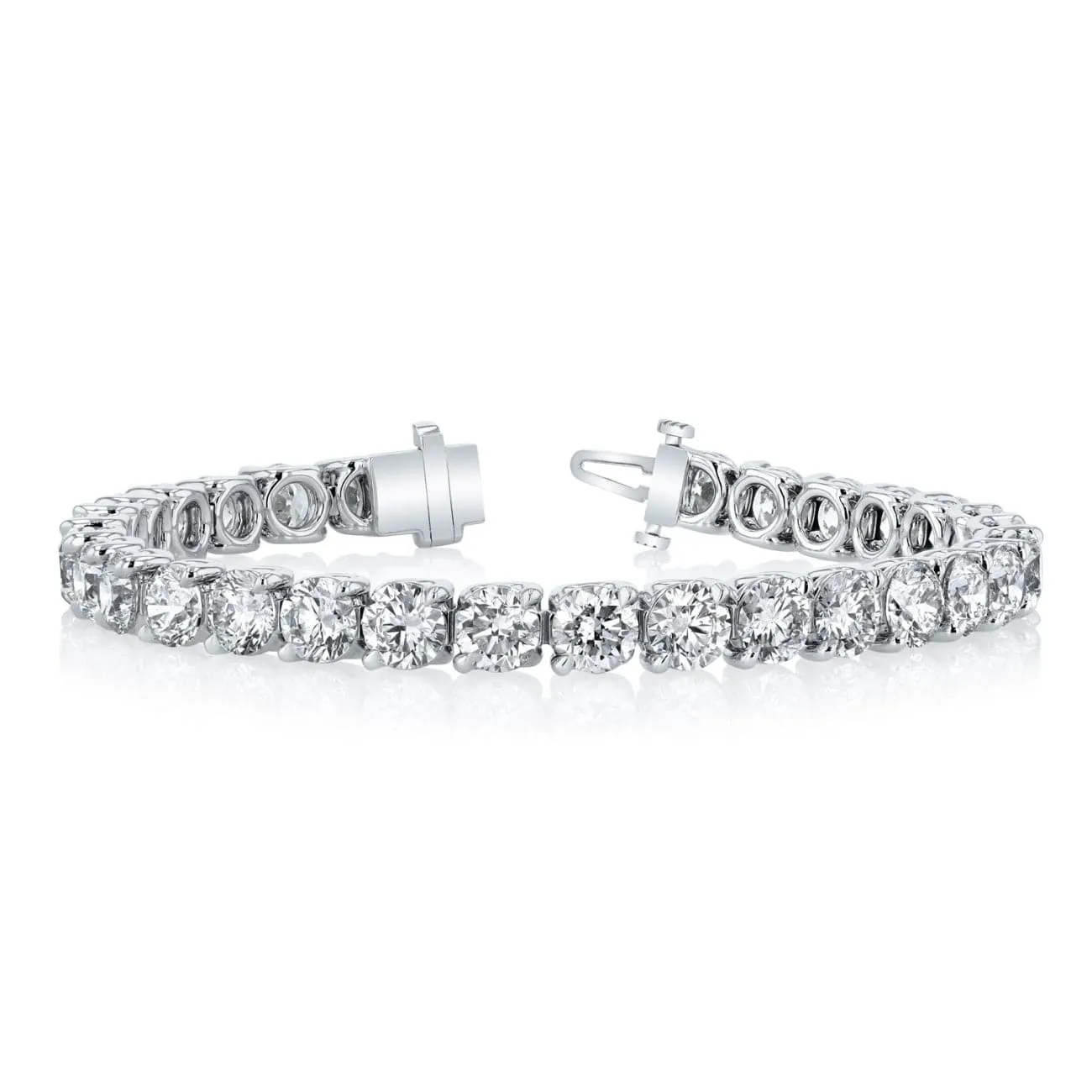 Round Cut 18K White Gold 7.01ct Buttercup Diamond Tennis Bracelet