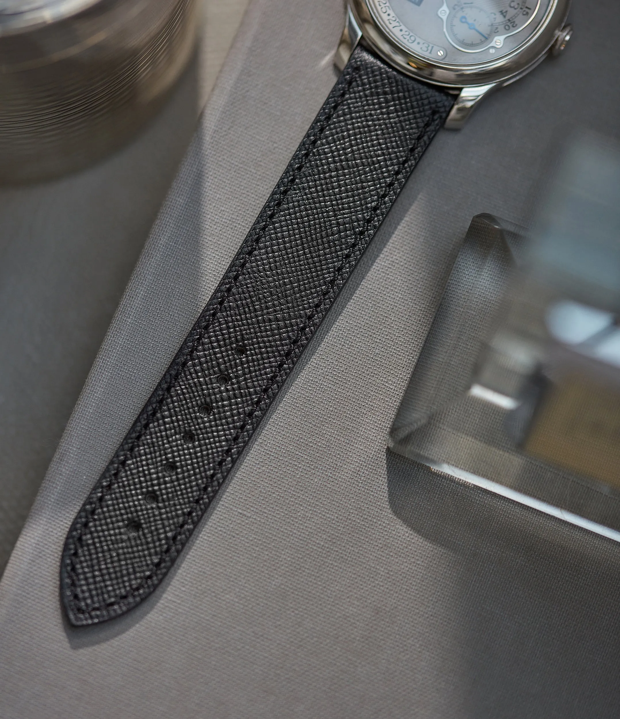 saffiano curved strap