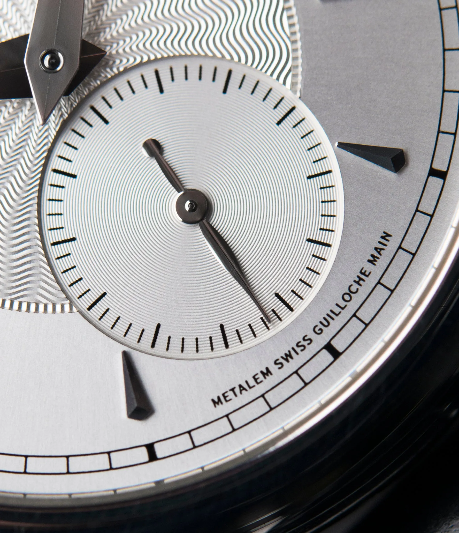 Simplicity | 37mm | Platinum
