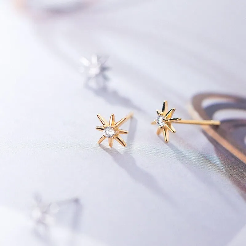 Small Star Stud Earrings - ECZ007