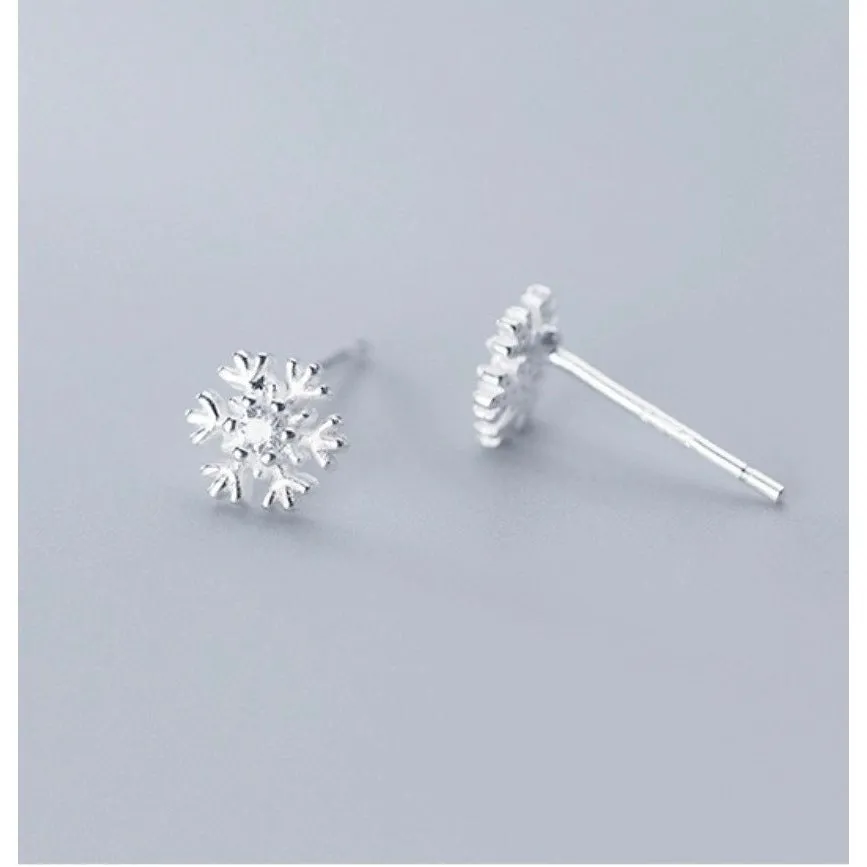 Snow Flaker Stud Earrings-SS047