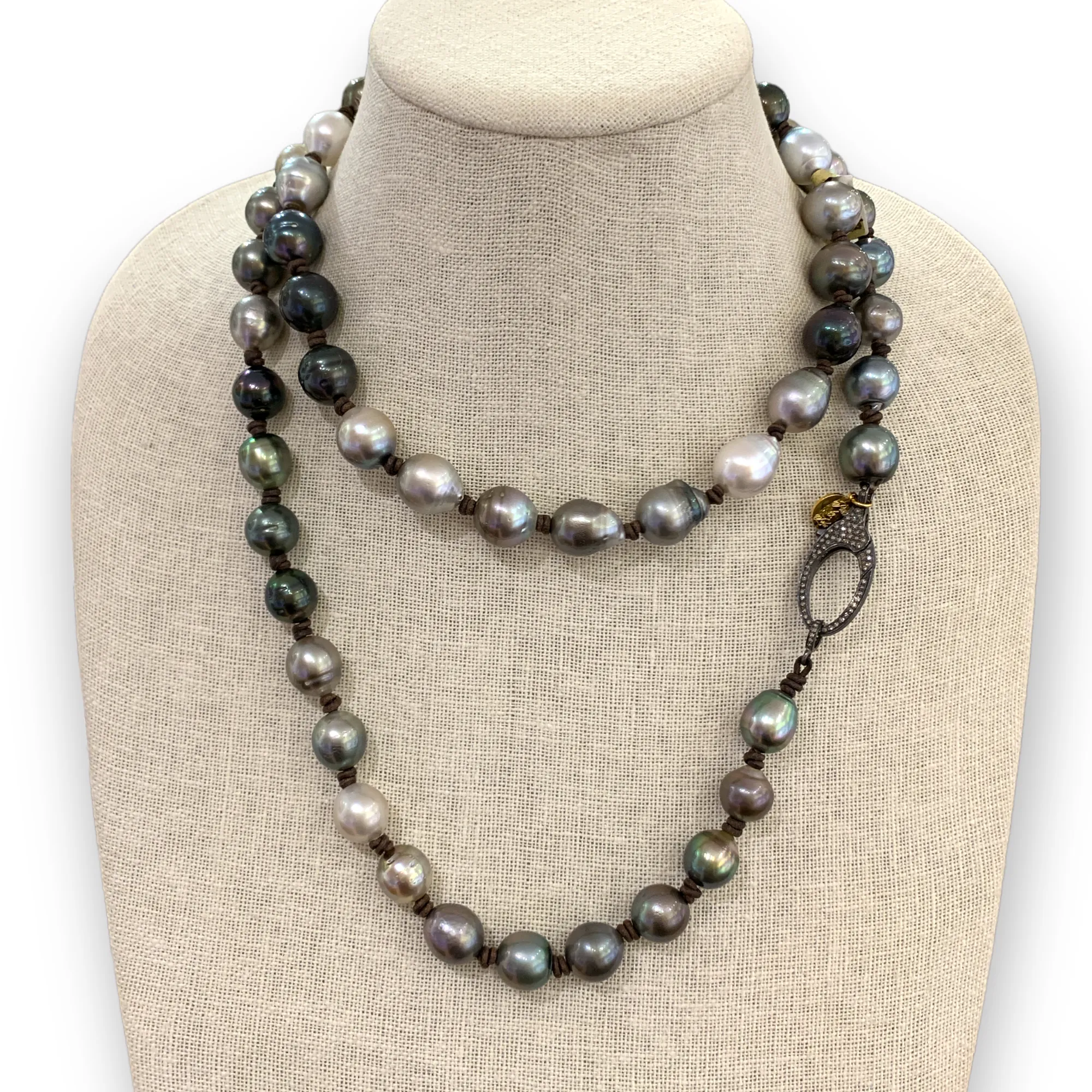 Tahitian Pearls Necklace | 42”
