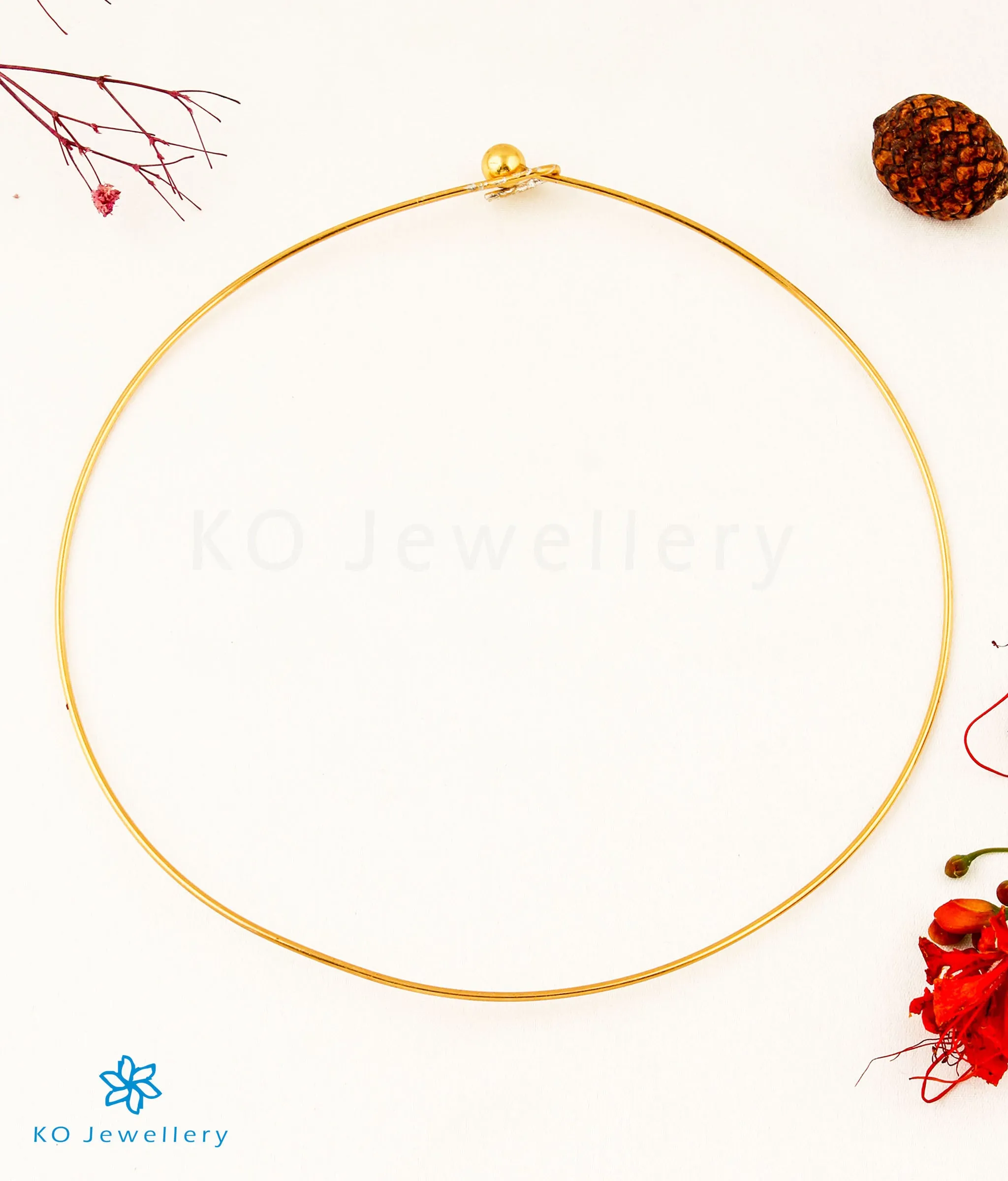 The Ihita Silver Kemp Pendant Set