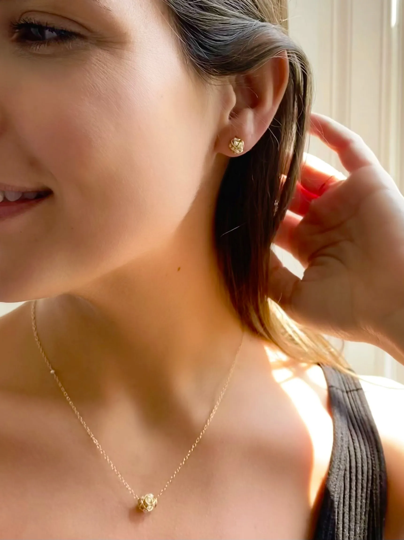 The Petite Cluster Pendant Necklace, 18k Gold