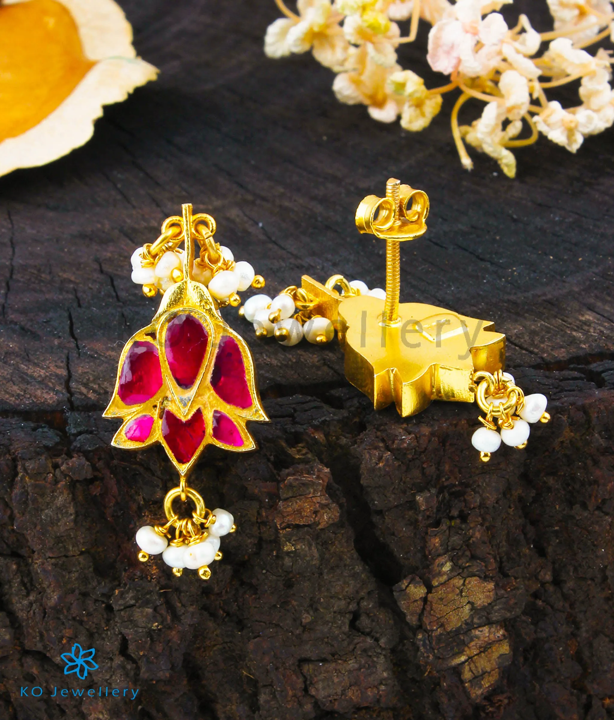 The Silver kundan Earrings