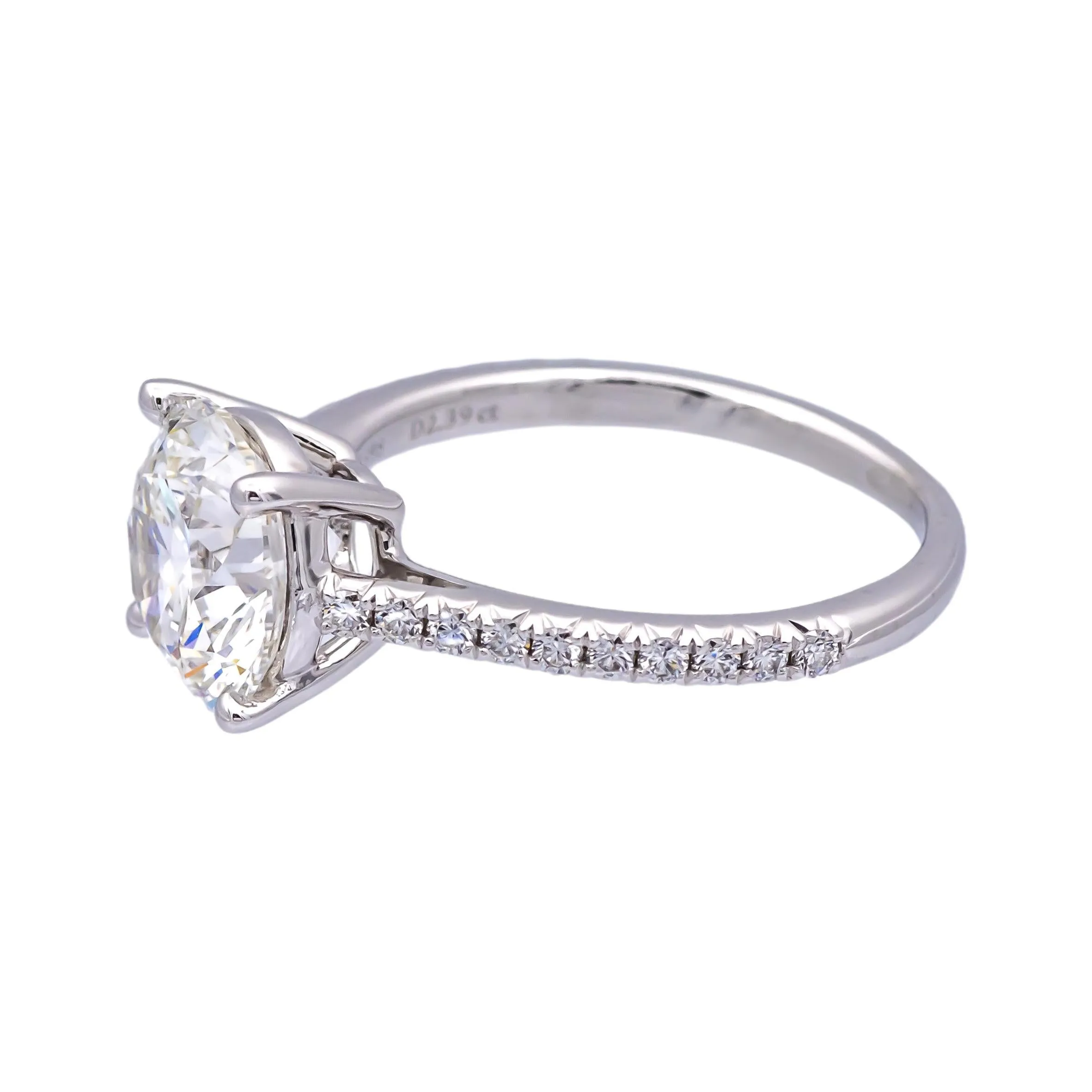 Tiffany & Co. Platinum Novo Round Diamond Engagement Ring 2.55 cts. TW GVS2