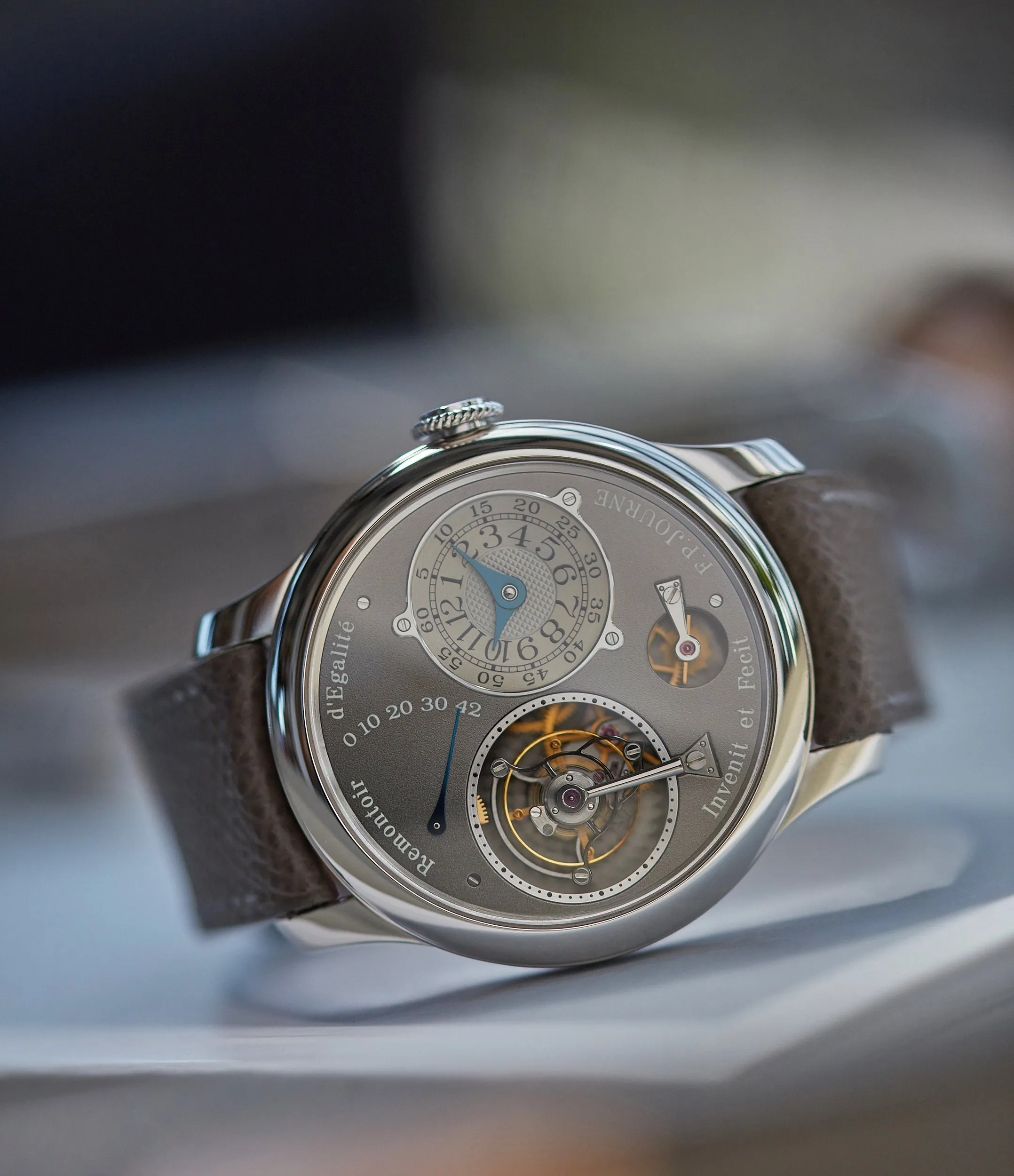 Tourbillon Remontoir | Ruthenium Dial | 40mm | Platinum
