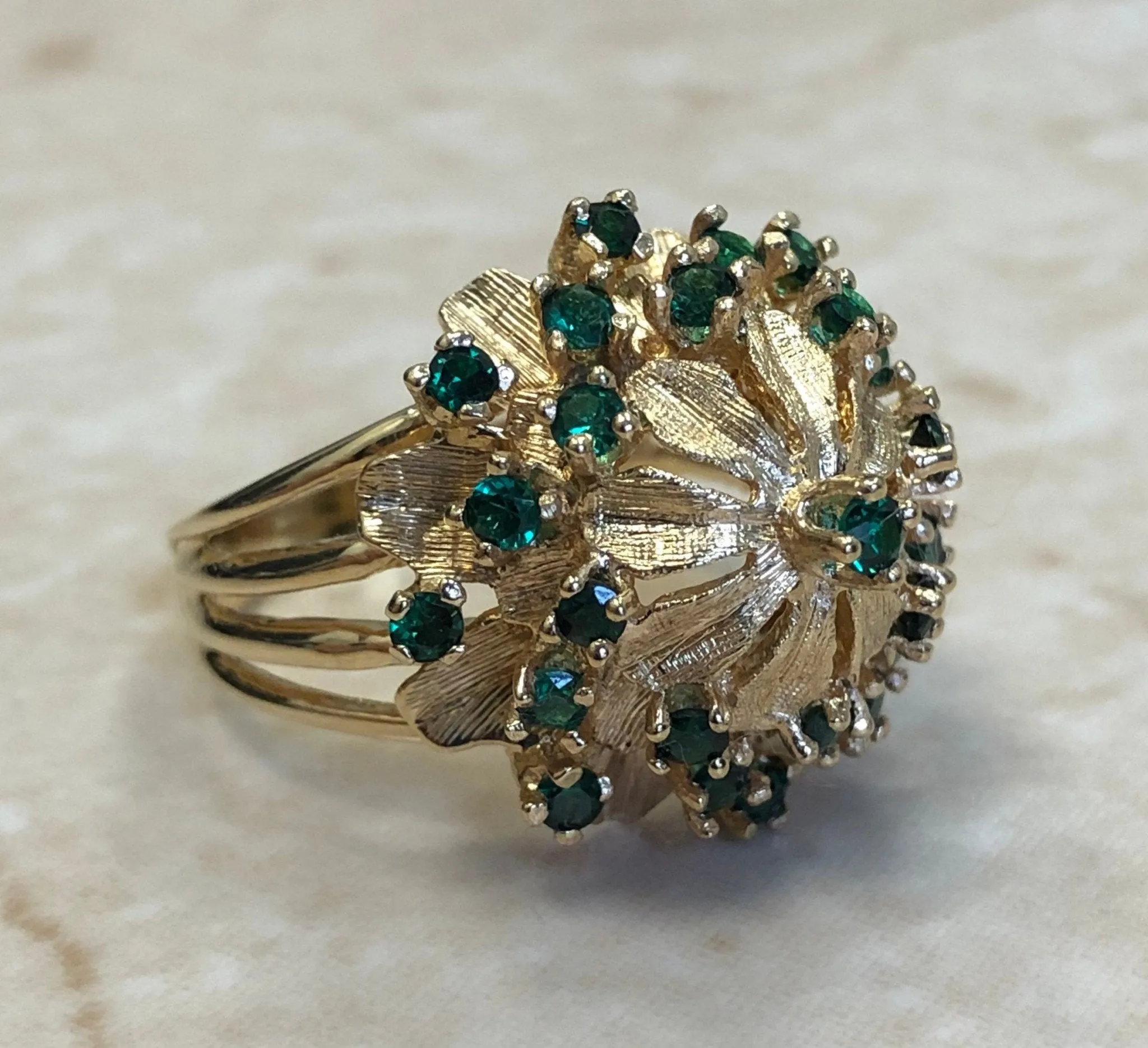 Vintage 14 Karat Yellow Gold Chrome Tourmaline Cocktail Ring