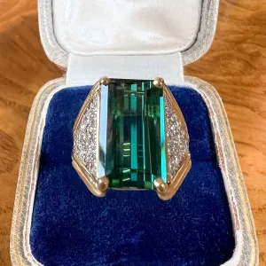 Vintage Green Tourmaline & Diamond Ring
