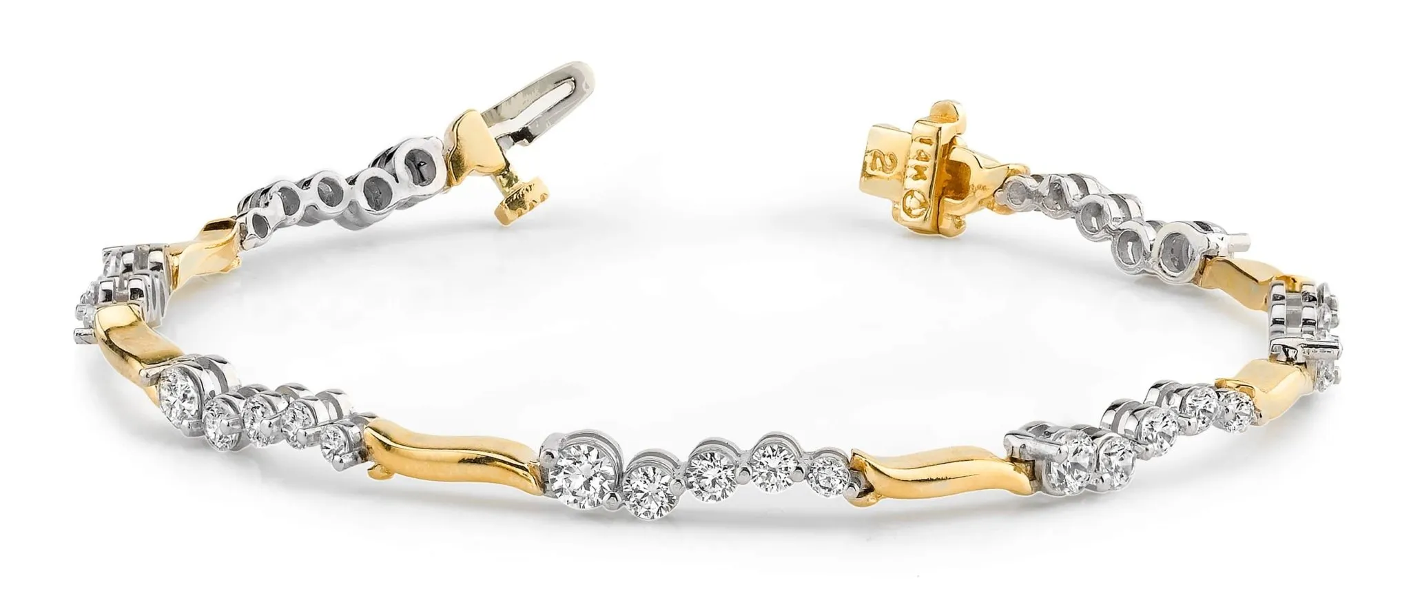 Wavy Journey Diamond Bracelet with 3.00 ct.(finished)